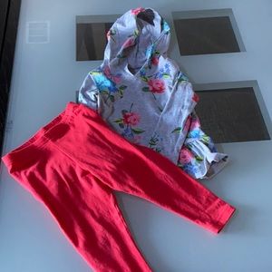 Carter’s hooded shirt with leggings set